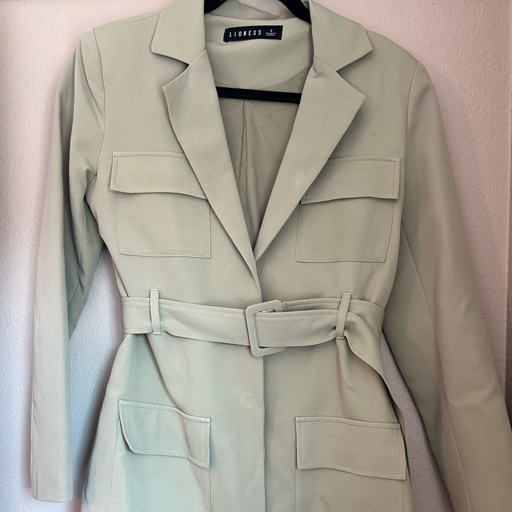 Mini blazer dross with belt buckle in olive green, worn once